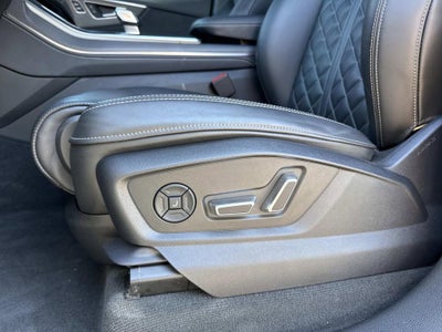 2025 Audi SQ8 Prestige