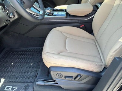 2025 Audi Q7 Premium Plus
