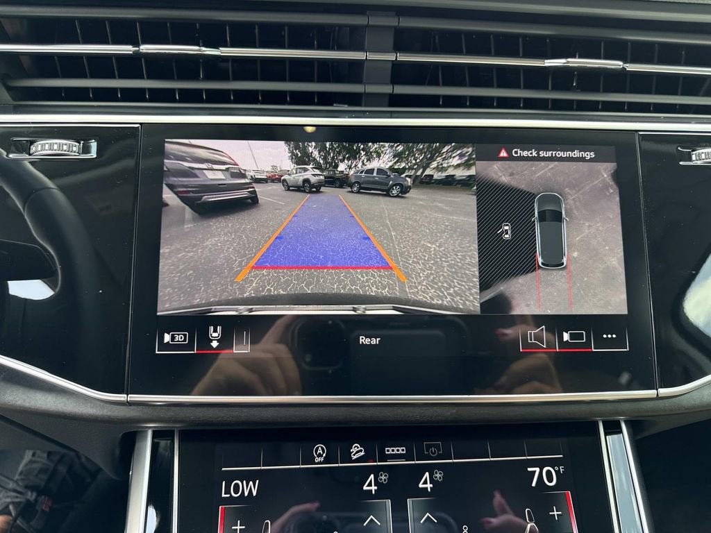 2025 Audi Q7 Premium Plus