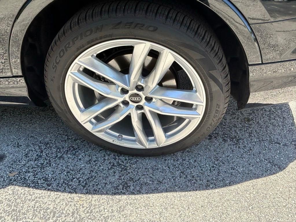 2025 Audi Q7 Premium Plus