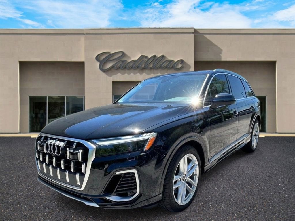 2025 Audi Q7 Premium Plus