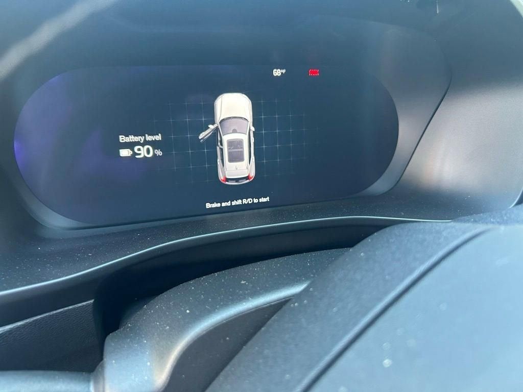 2021 Volvo XC40 4DR EAWD P8 RECHA