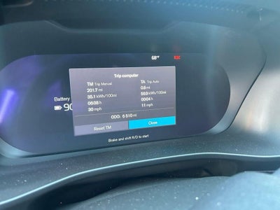 2021 Volvo XC40 4DR EAWD P8 RECHA