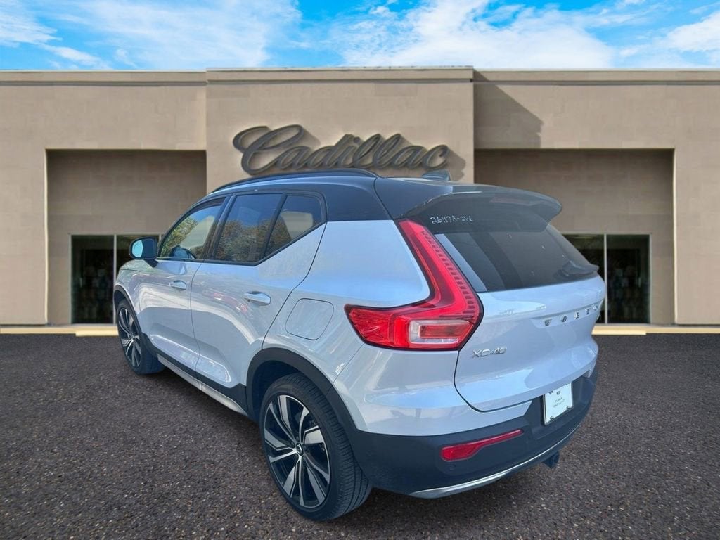 2021 Volvo XC40 4DR EAWD P8 RECHA