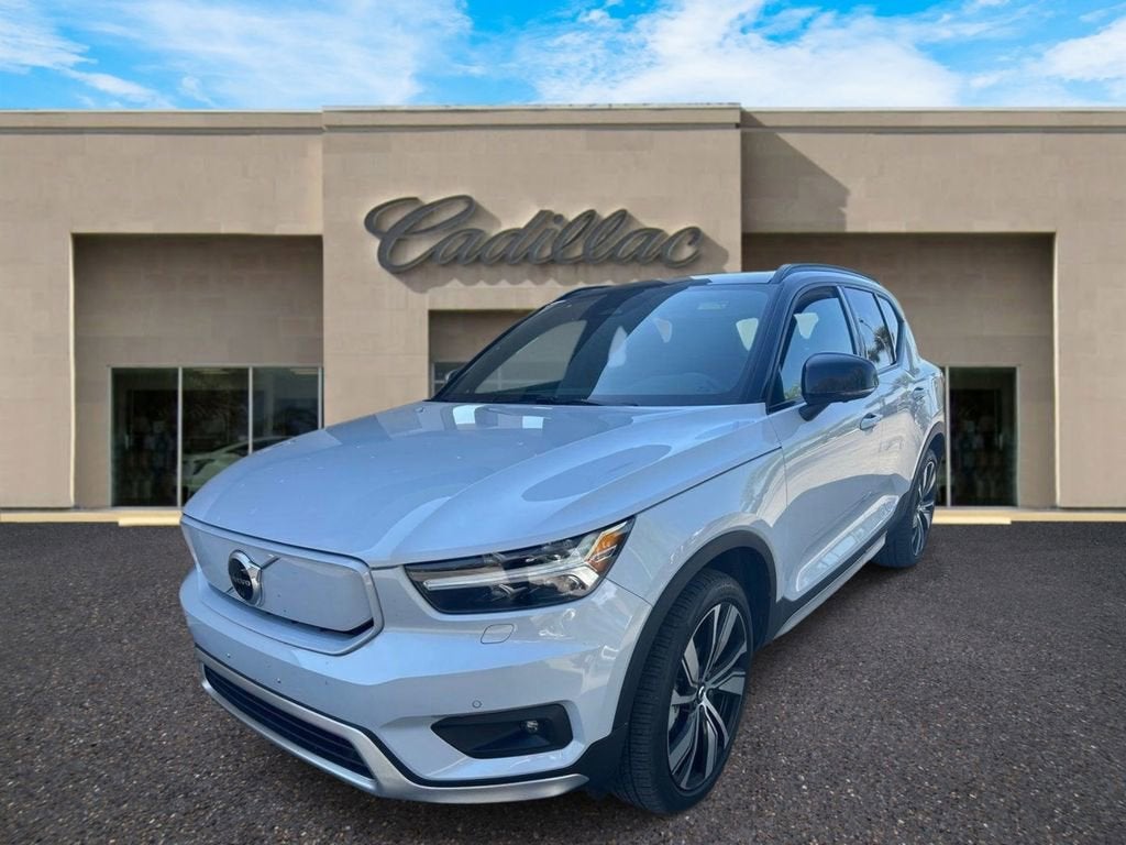 2021 Volvo XC40 4DR EAWD P8 RECHA