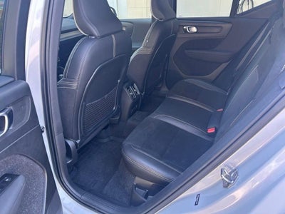 2021 Volvo XC40 4DR EAWD P8 RECHA