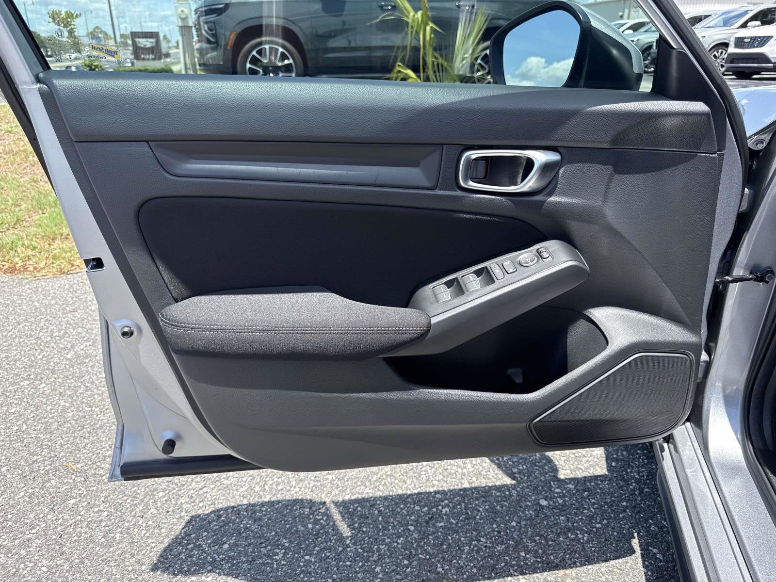 2023 Honda Civic Hatchback LX