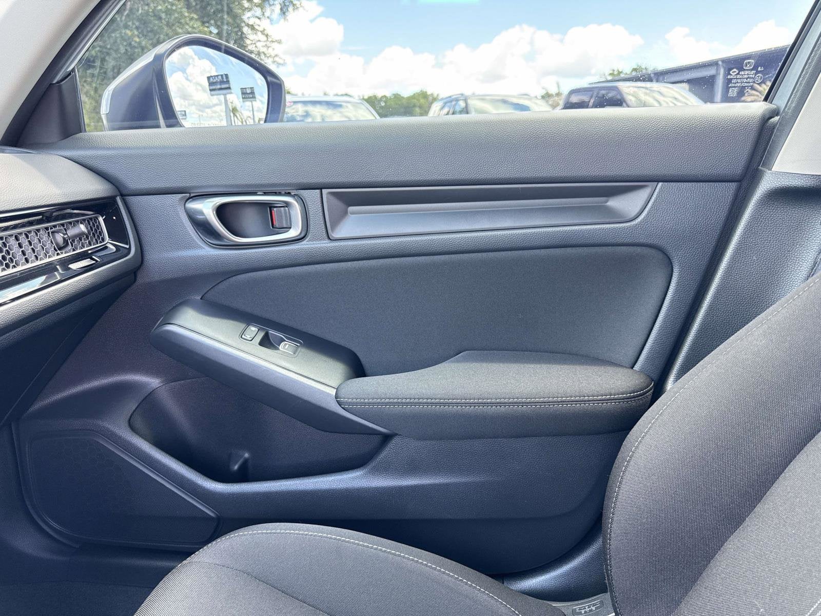 2023 Honda Civic Hatchback LX