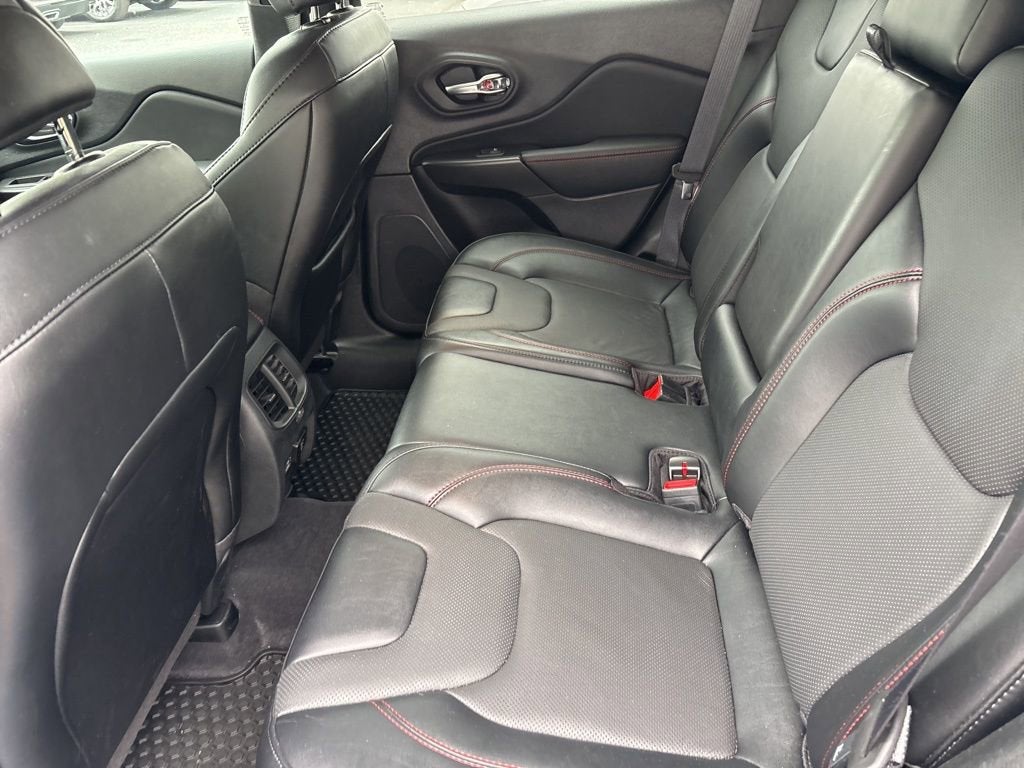 2022 Jeep Cherokee Trailhawk