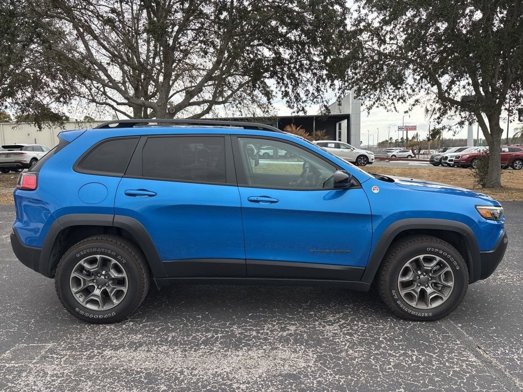 2022 Jeep Cherokee Trailhawk