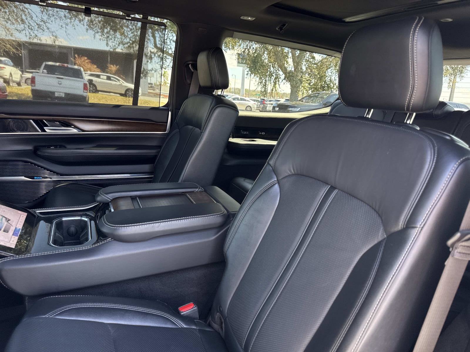 2022 Jeep Grand Wagoneer Series I