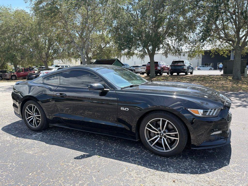 2017 Ford Mustang GT Premium