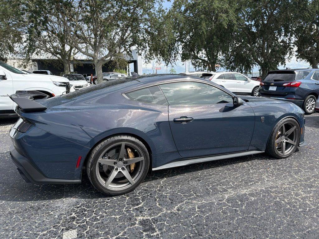 2025 Ford Mustang Dark Horse