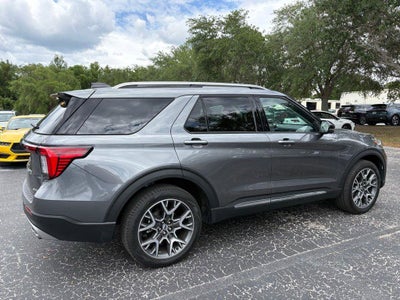 2025 Ford Explorer Platinum