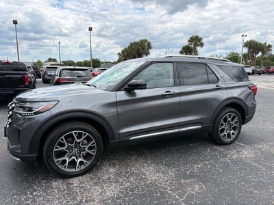 2025 Ford Explorer Platinum