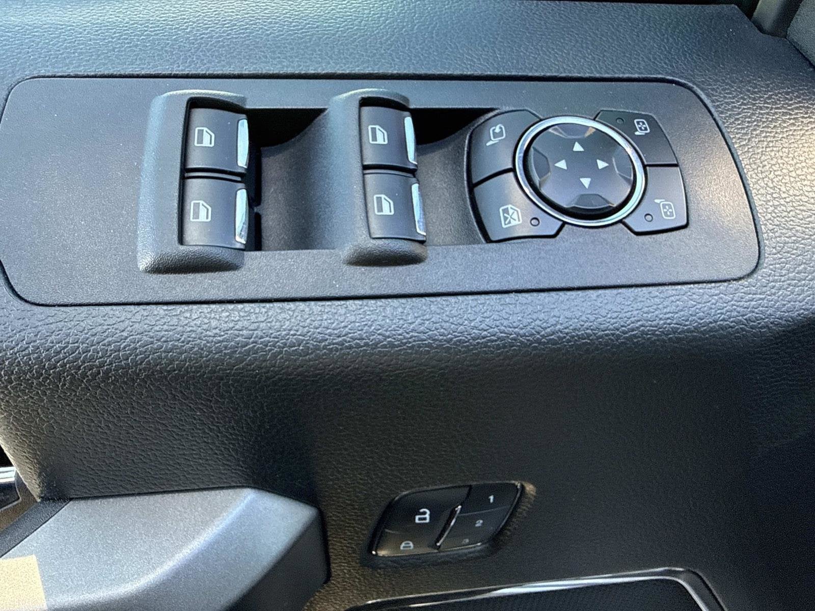 2016 Ford F-150 Platinum