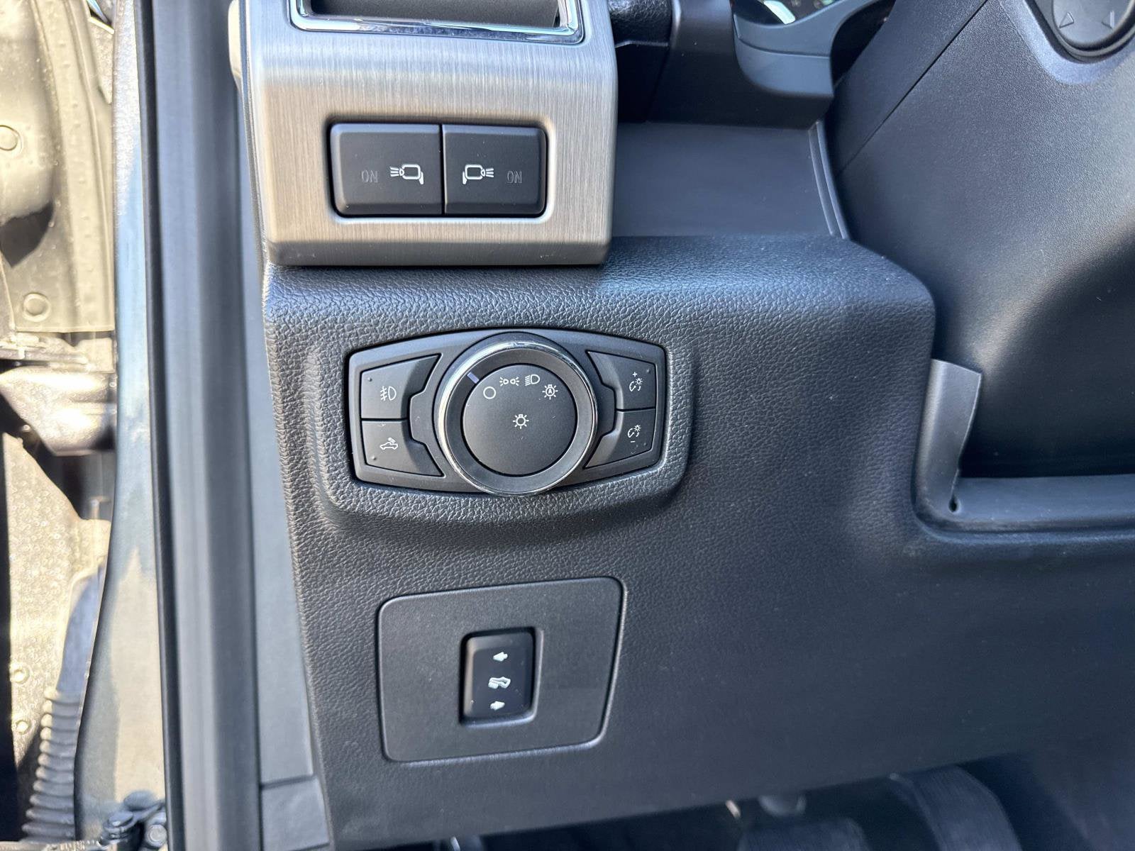 2016 Ford F-150 Platinum