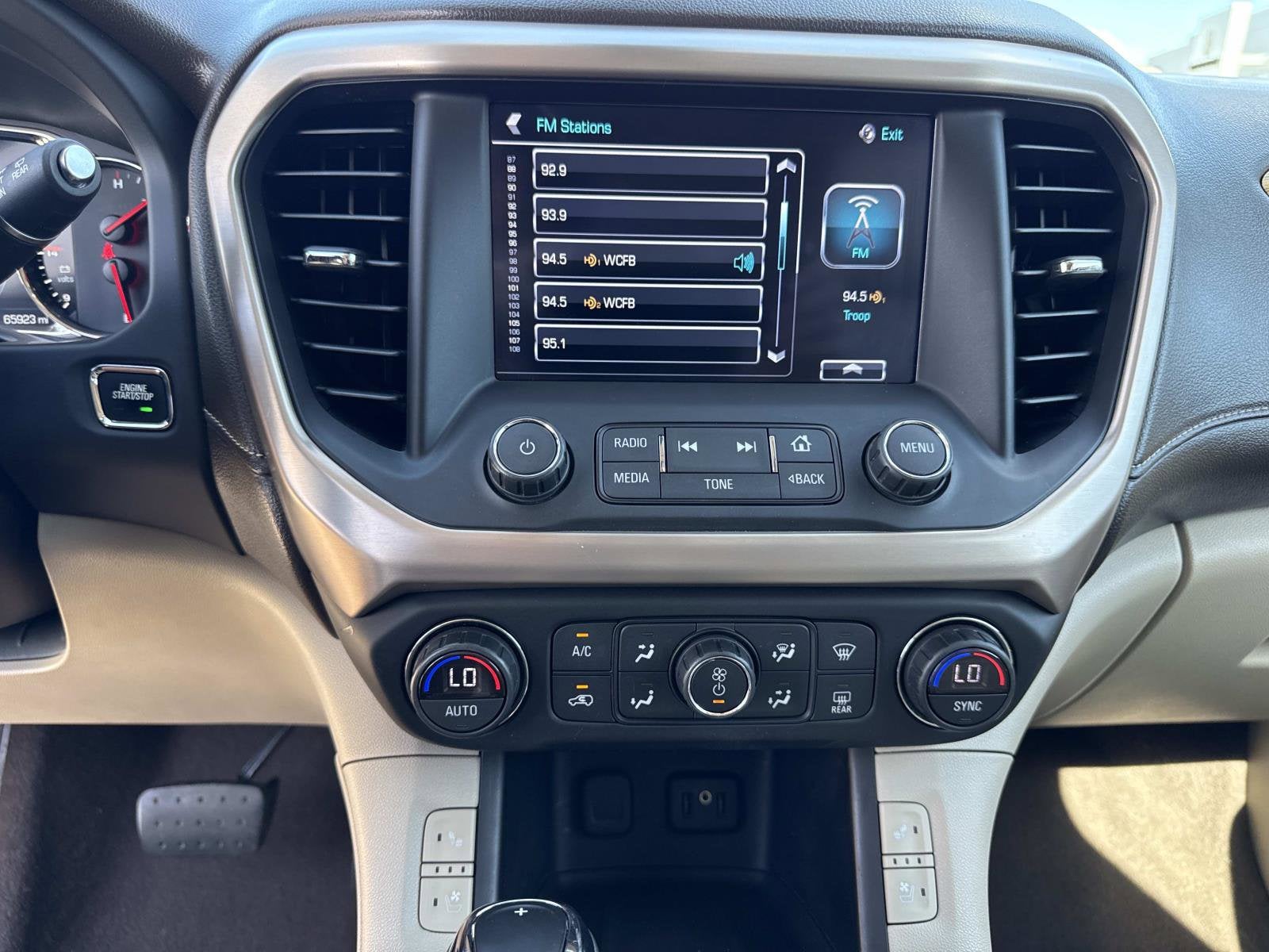 2017 GMC Acadia Denali