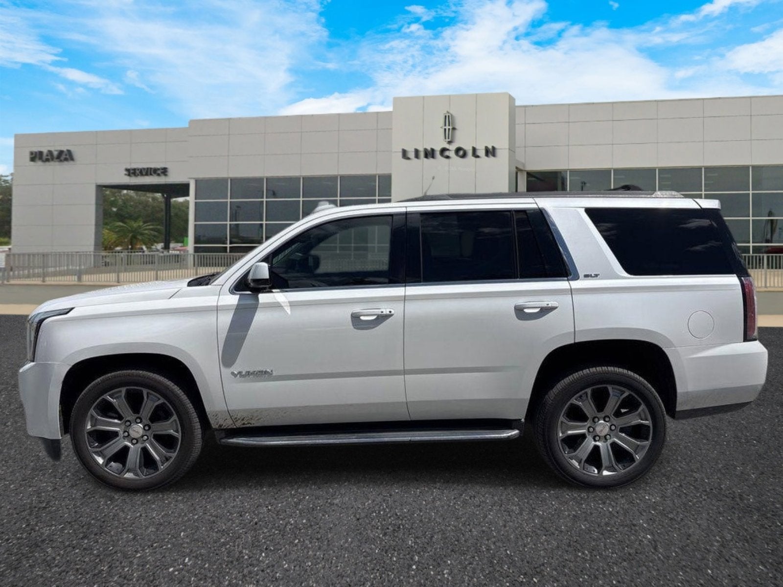 2018 GMC Yukon SLT