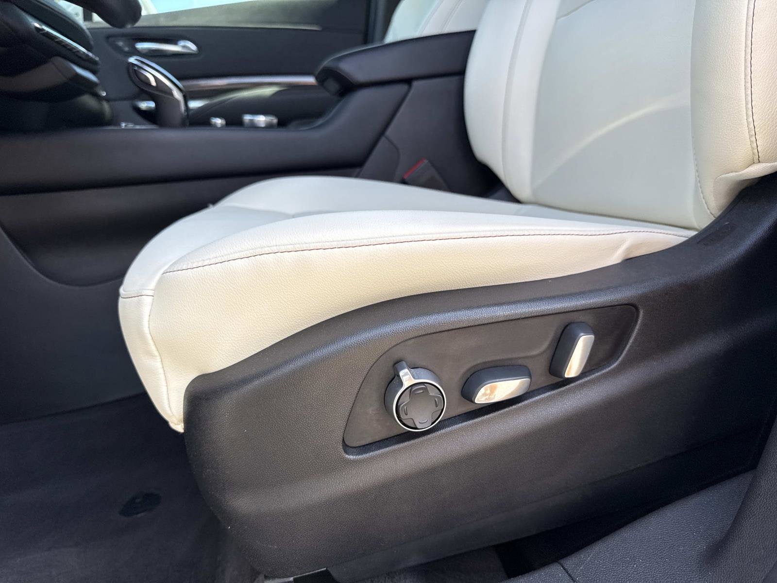 2020 Cadillac XT4 FWD Sport