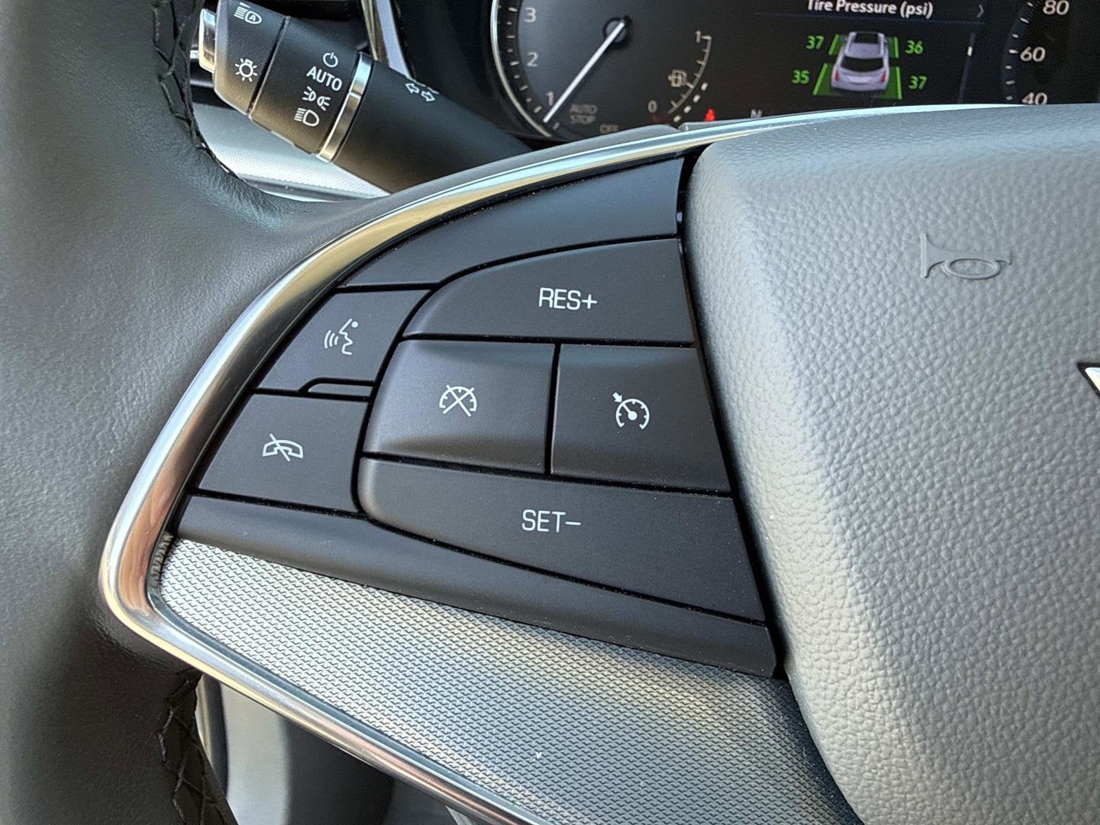 2021 Cadillac XT5 FWD Premium Luxury