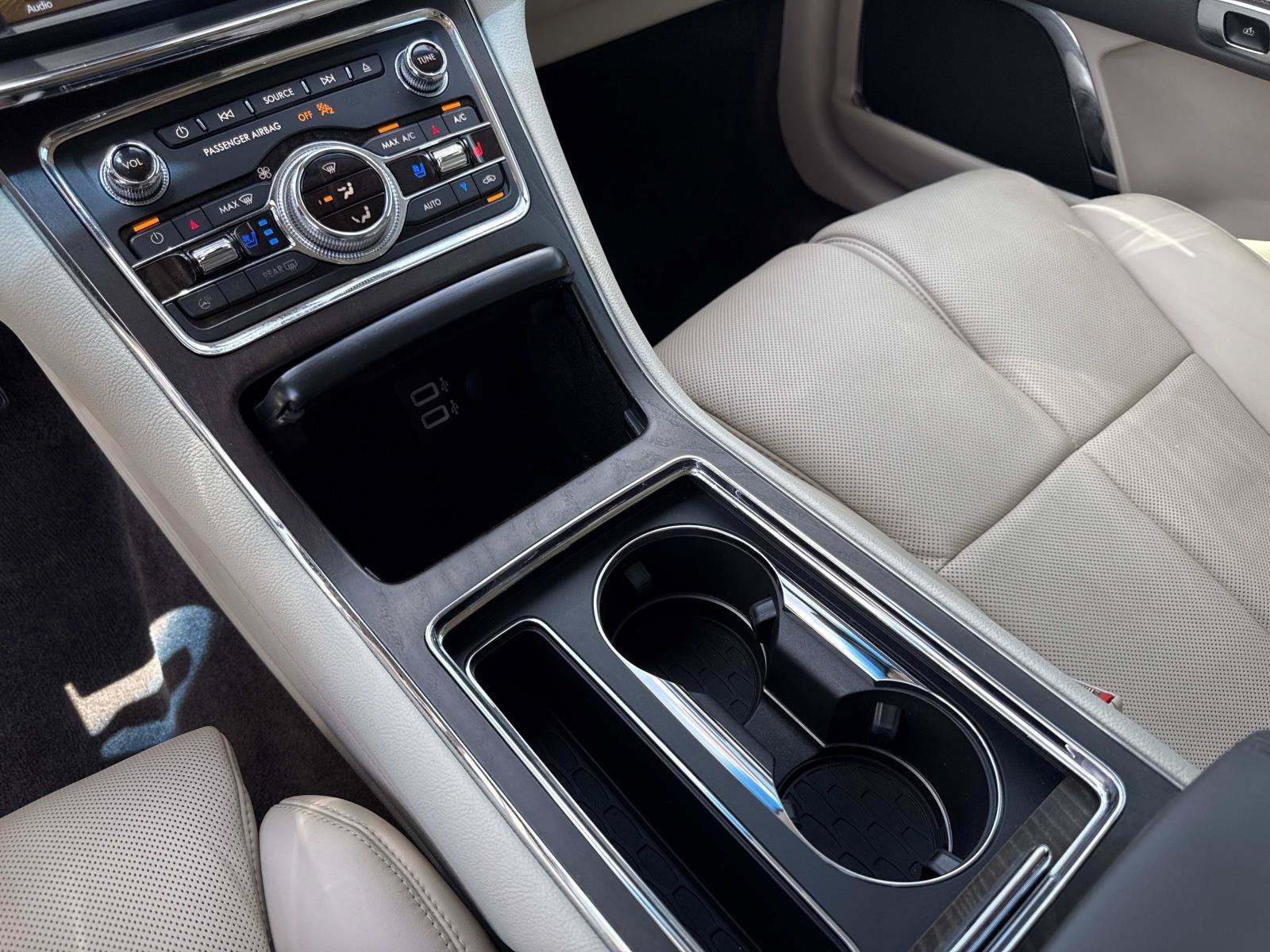 2018 Lincoln Continental Reserve