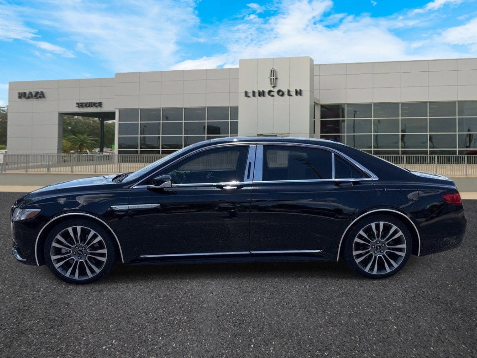 2018 Lincoln Continental Reserve