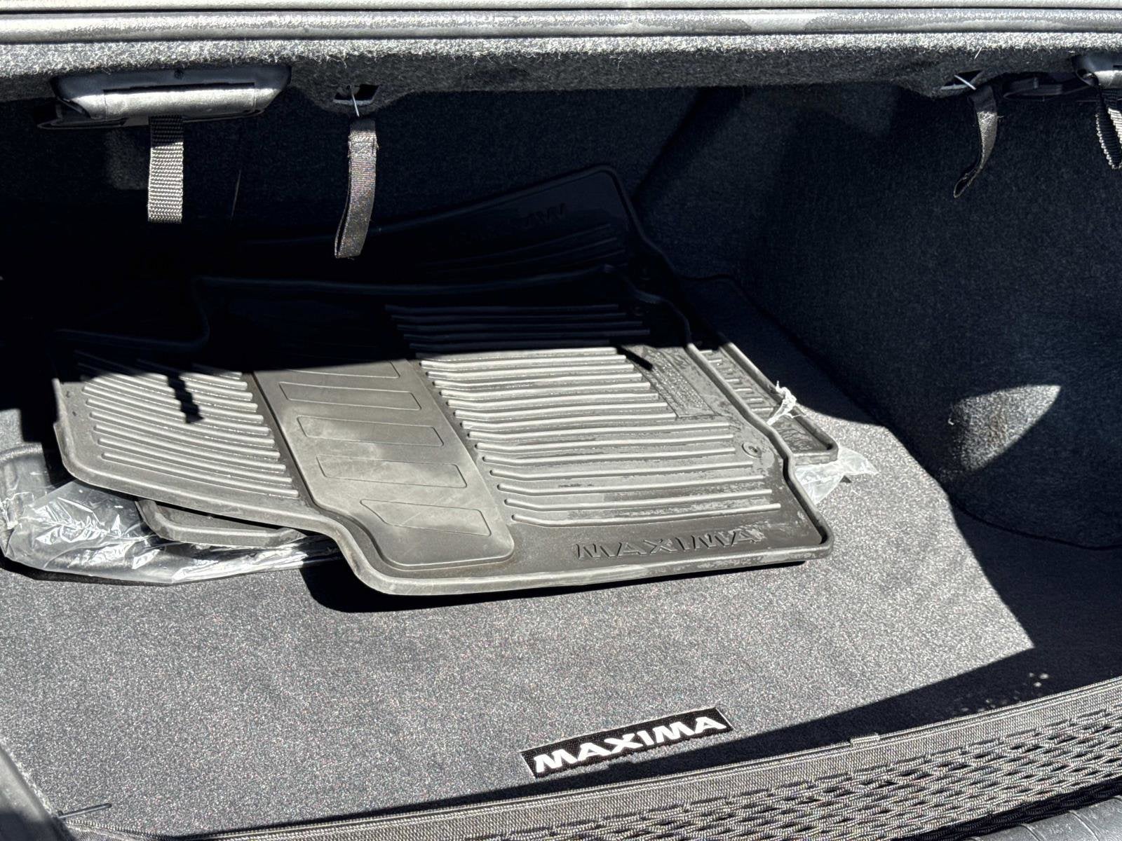 2023 Nissan Maxima Platinum