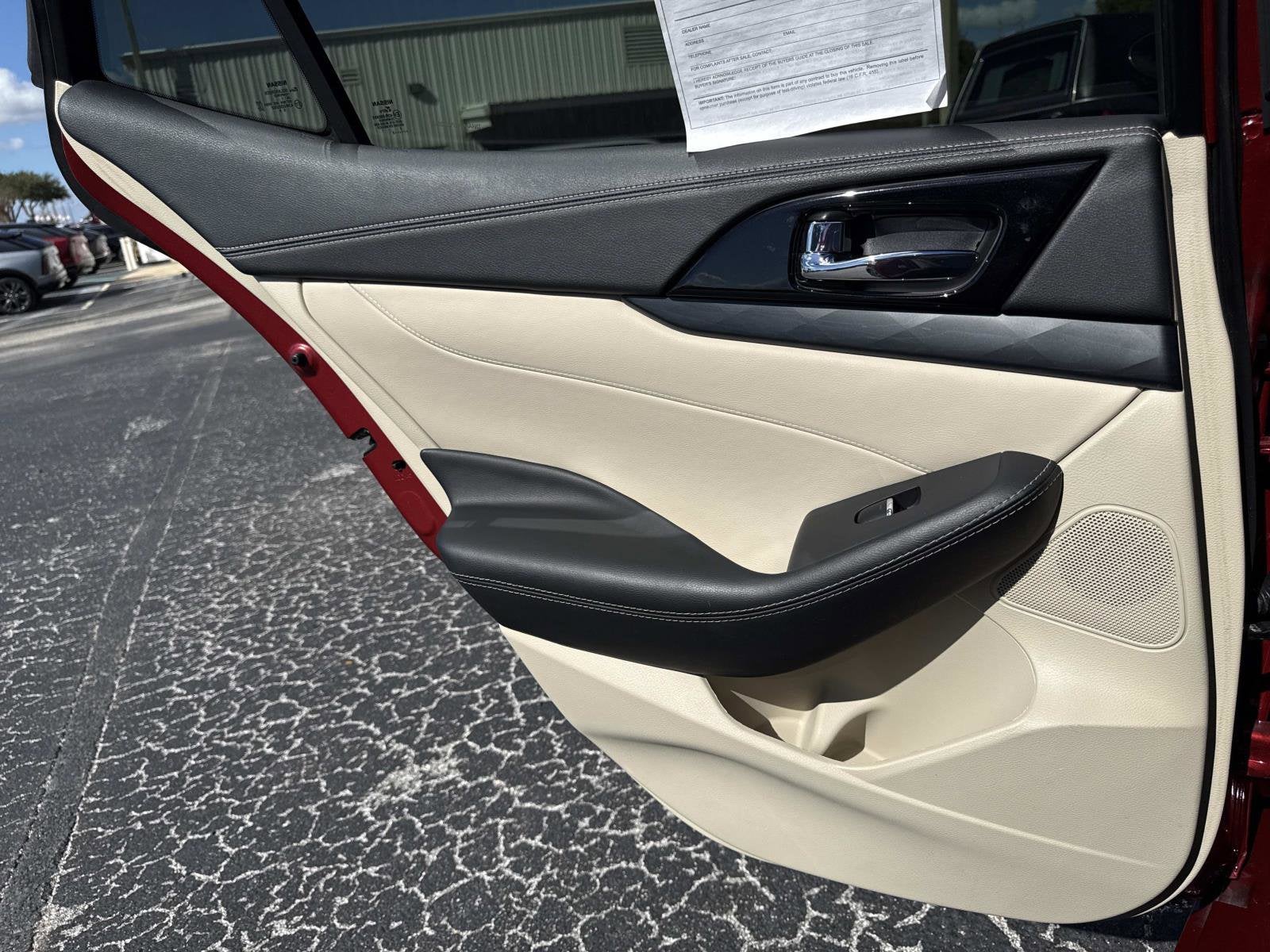 2023 Nissan Maxima Platinum