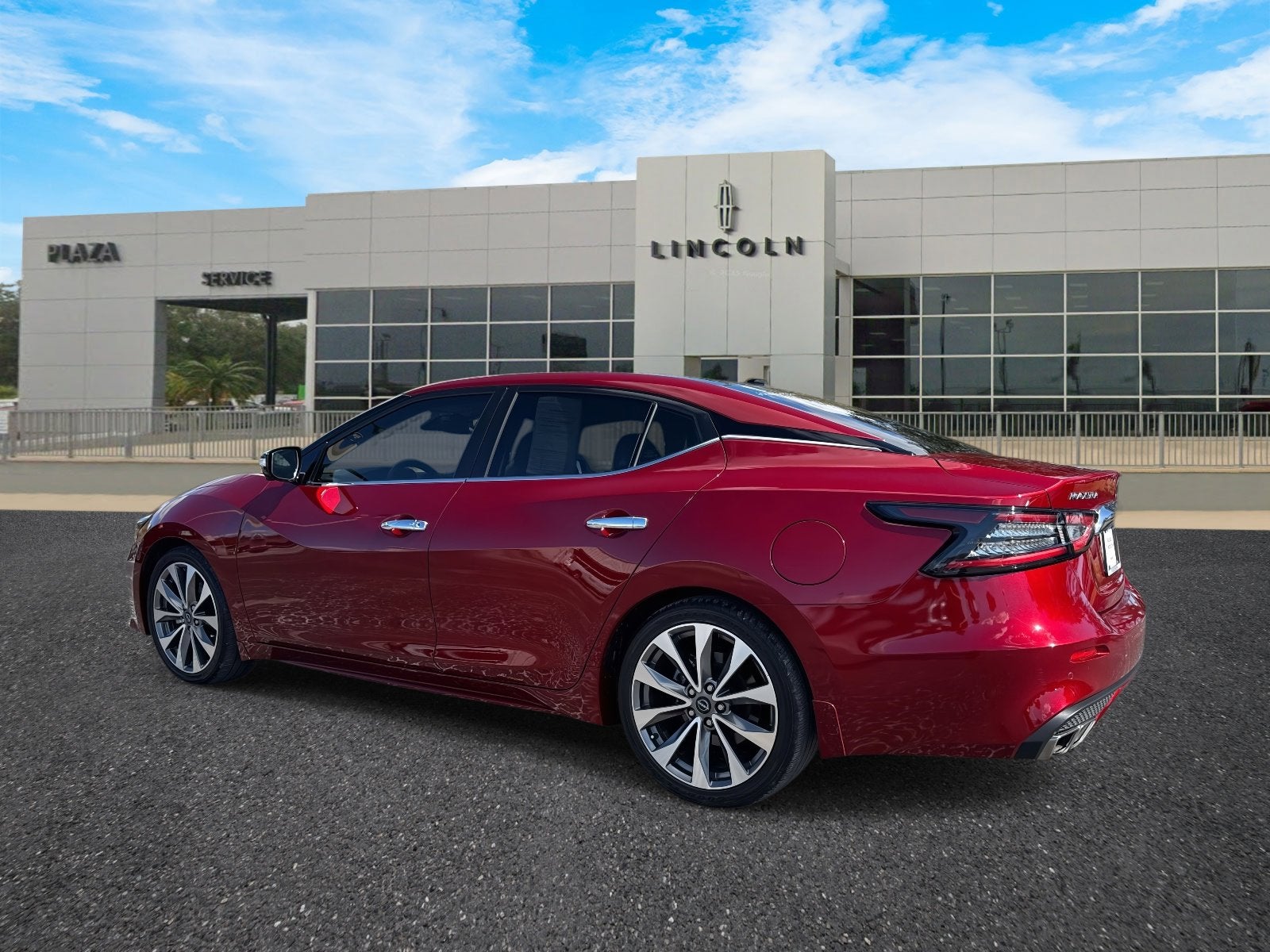 2023 Nissan Maxima Platinum