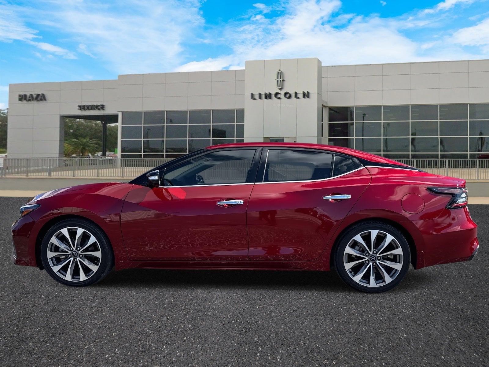 2023 Nissan Maxima Platinum