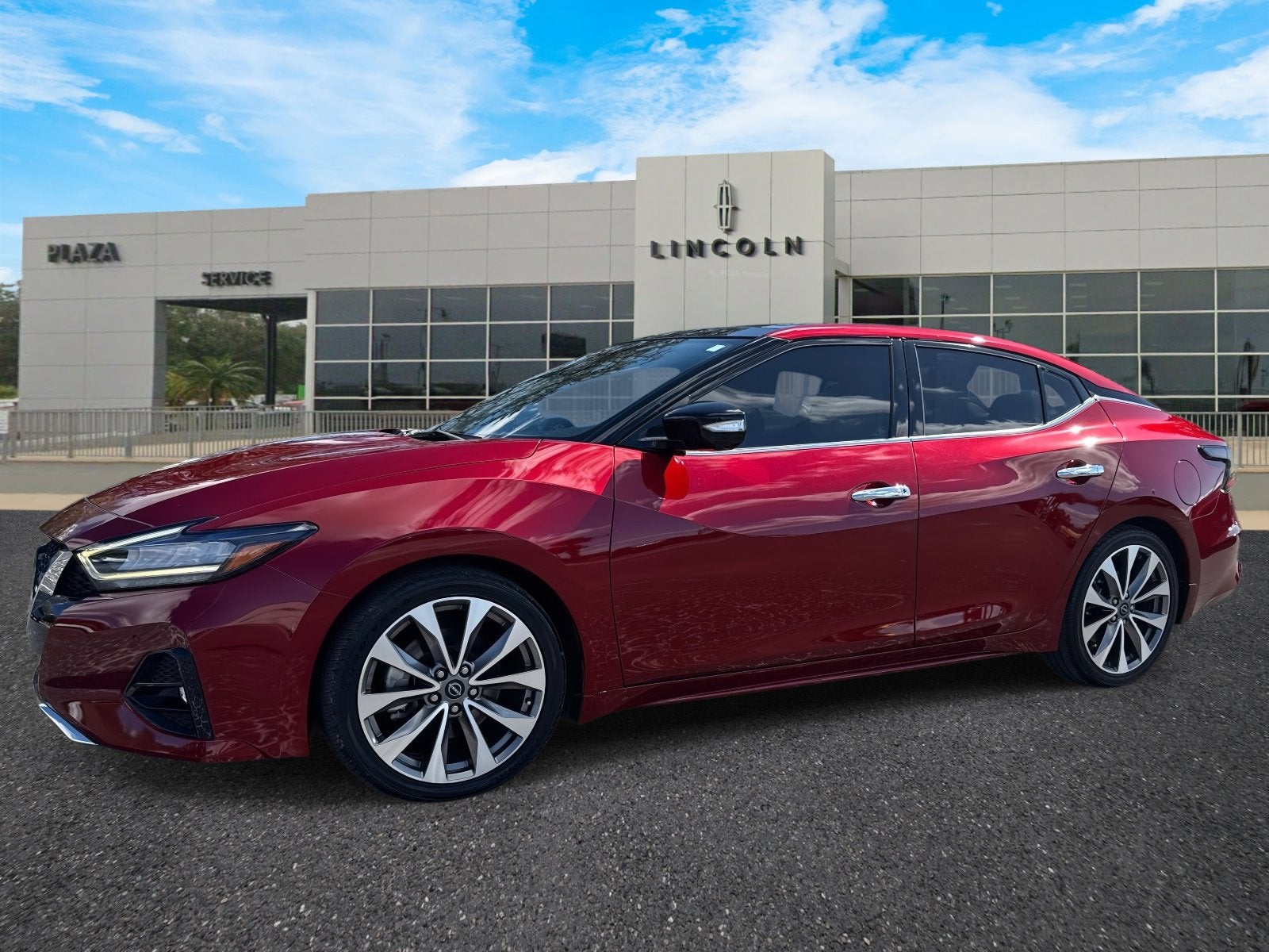 2023 Nissan Maxima Platinum