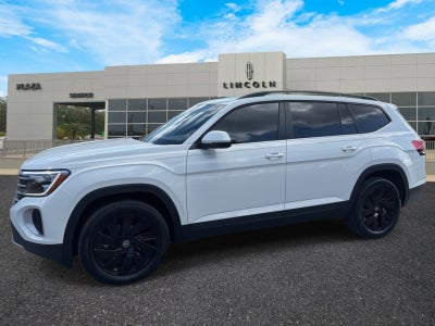 2025 Volkswagen Atlas 2.0T SE with Technology