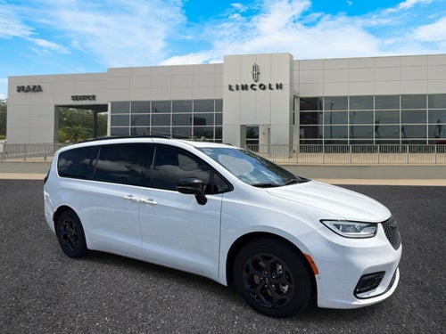 2024 Chrysler Pacifica Hybrid Premium S Appearance Pkg