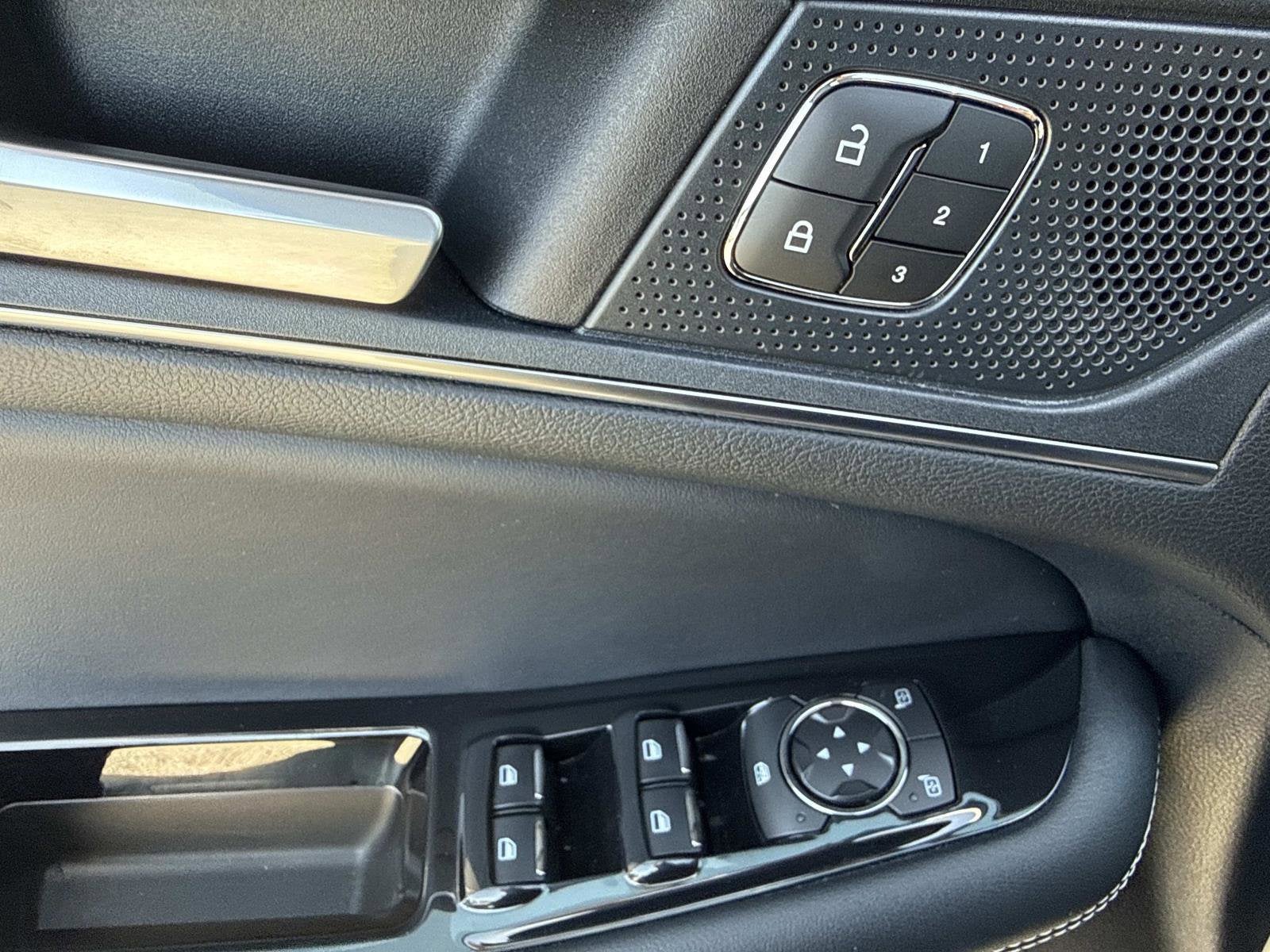 2020 Ford Edge ST