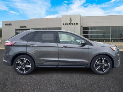 2020 Ford Edge ST