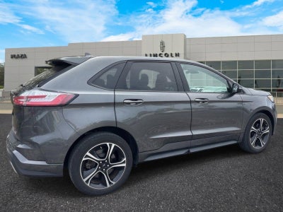 2020 Ford Edge ST
