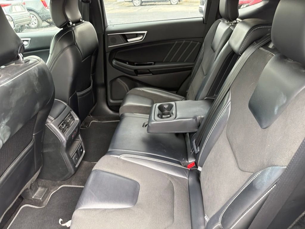 2019 Ford Edge ST
