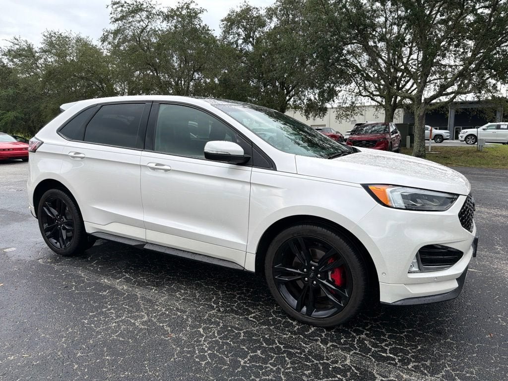 2019 Ford Edge ST