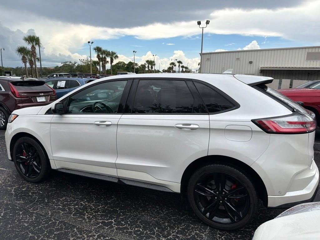2019 Ford Edge ST