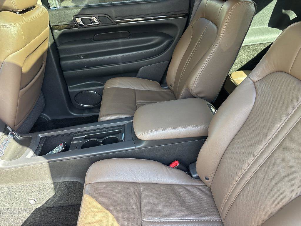 2018 Lincoln MKT Reserve