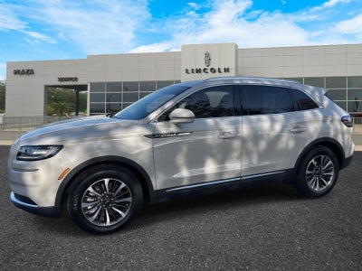 2022 Lincoln Nautilus Standard