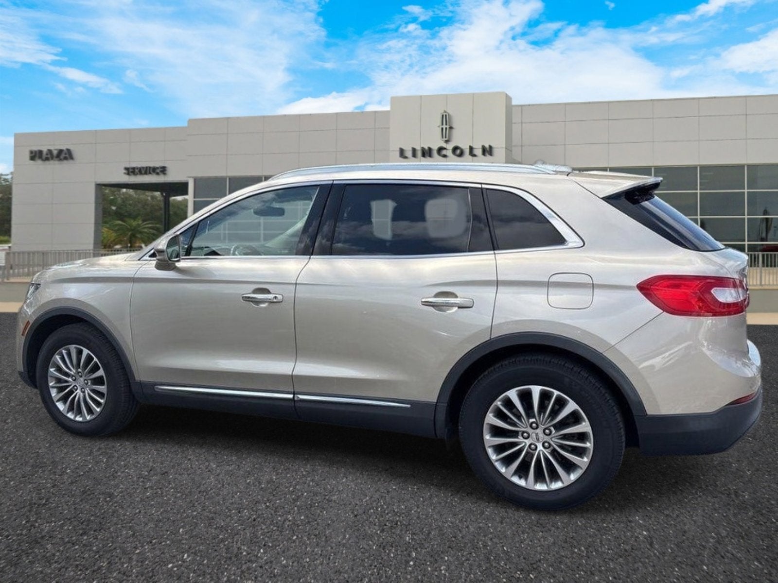 2017 Lincoln MKX Select