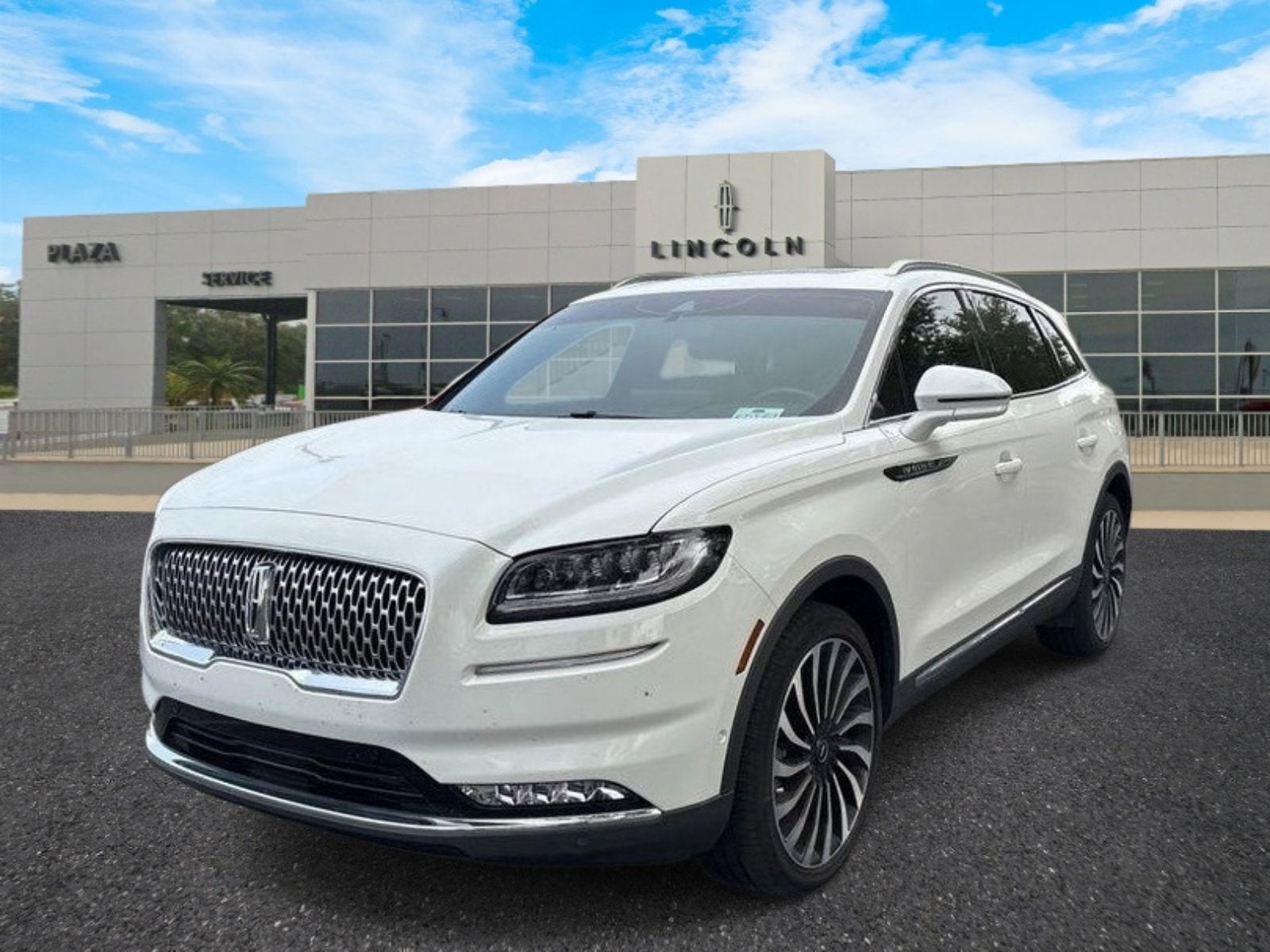 2023 Lincoln Nautilus Black Label