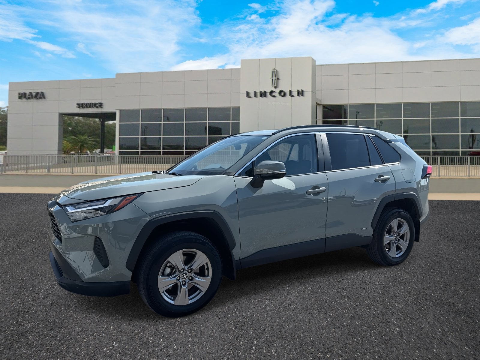 2023 Toyota RAV4 Hybrid XLE