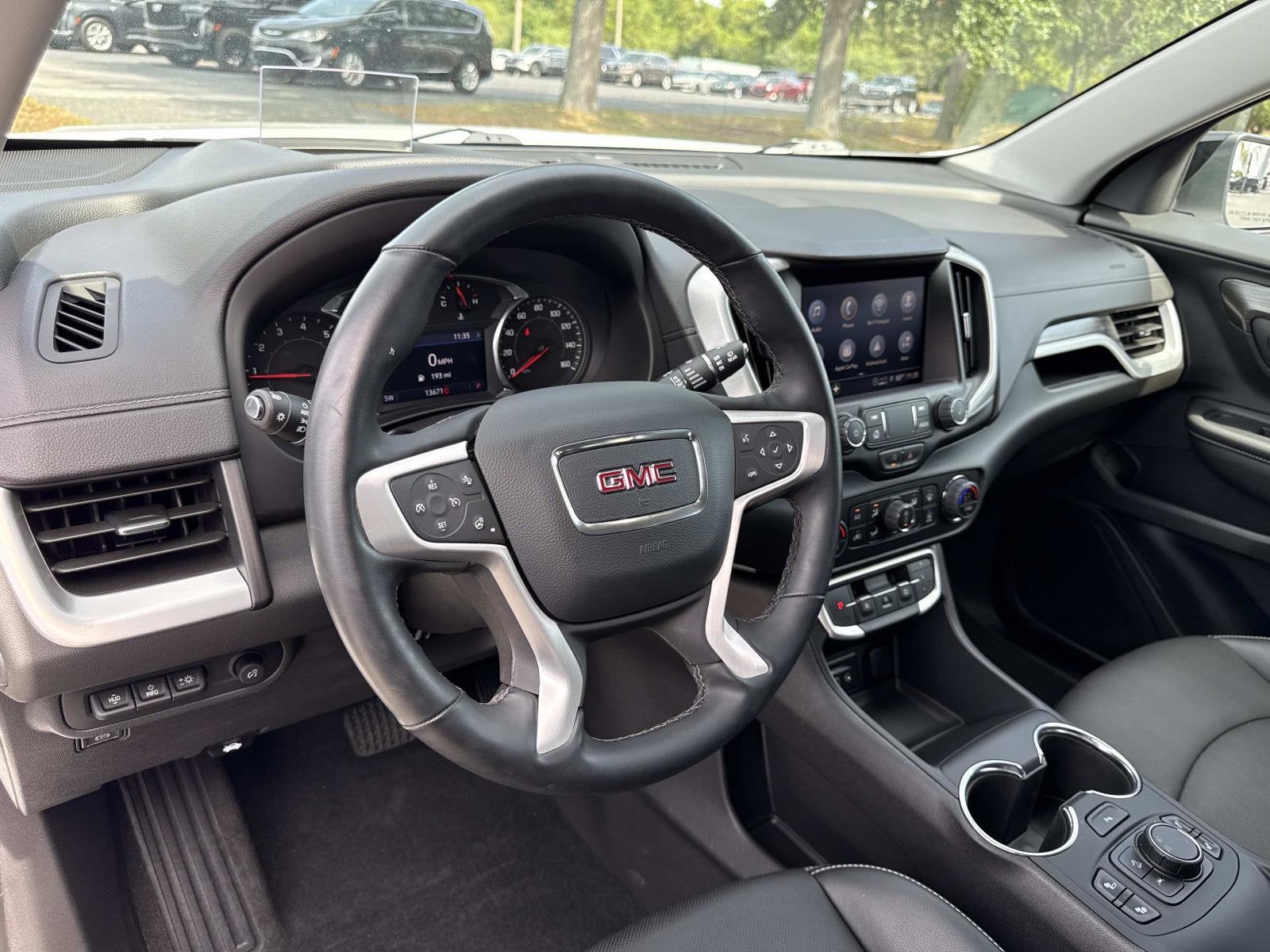 2024 GMC Terrain SLT