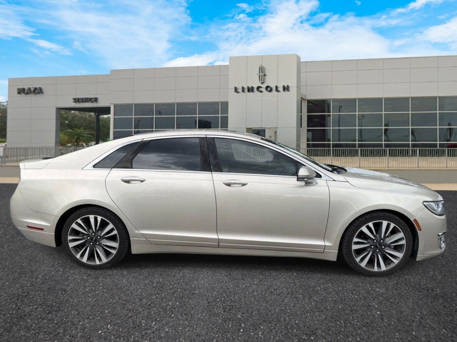2017 Lincoln MKZ Reserve