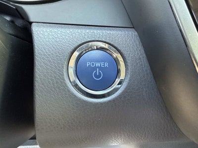 2022 Toyota Camry Hybrid XLE