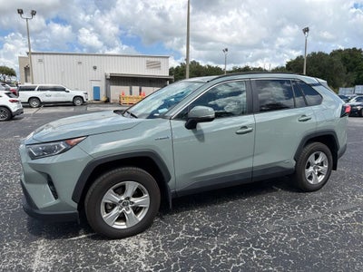 2020 Toyota RAV4 Hybrid XLE