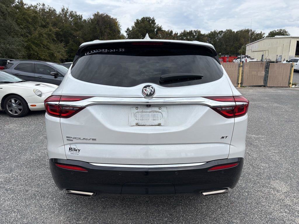 2021 Buick Enclave Essence
